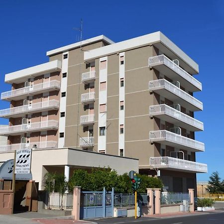Hotel A-14 Modugno Bagian luar foto