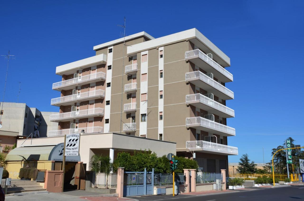 Hotel A-14 Modugno Bagian luar foto